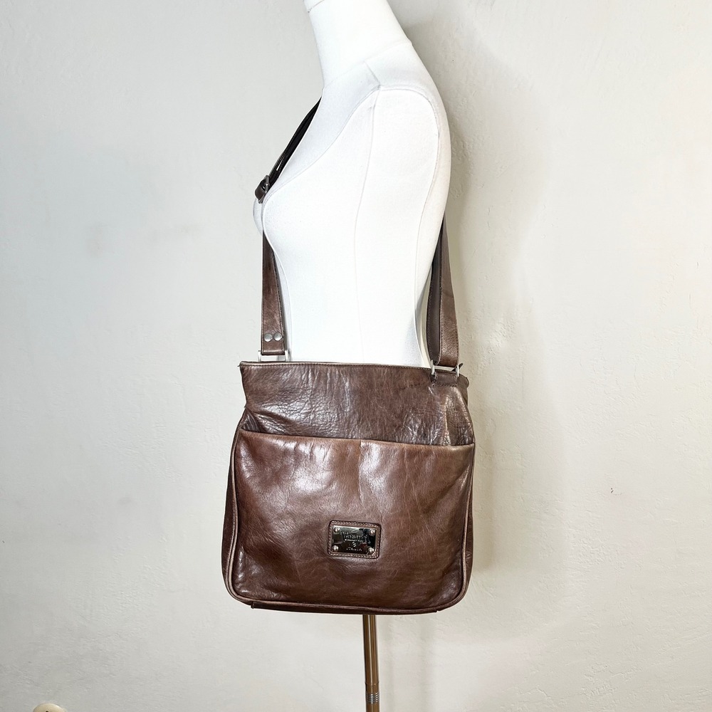 Valentina Crossbody Bag Italia Messenger‎ Brown Leather Adjustable Strap Purse